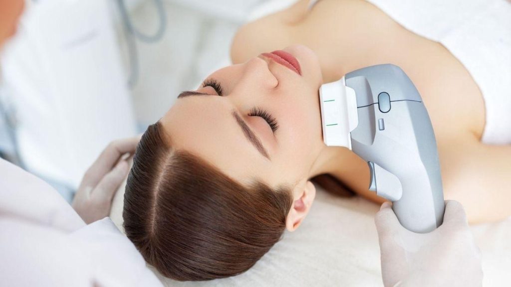 Công nghệ chống lão hóa da nào tốt nhất hiện nay?