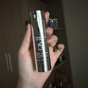 Dùng Retinol Bị Bong Tróc Có Bình Thường Không
