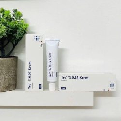 Kem Trị Mụn, Mờ Thâm, Trẻ Hóa Da Assos Tretinoin 0.05% Krem 30g Chính Hãng