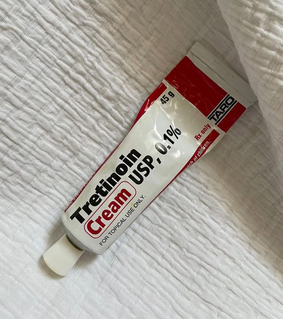Tretinoin Bị Đẩy Mụn Bao Lâu